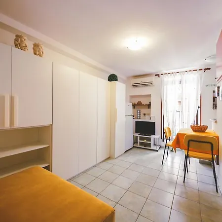Vanni 97 Apartment Cefalu